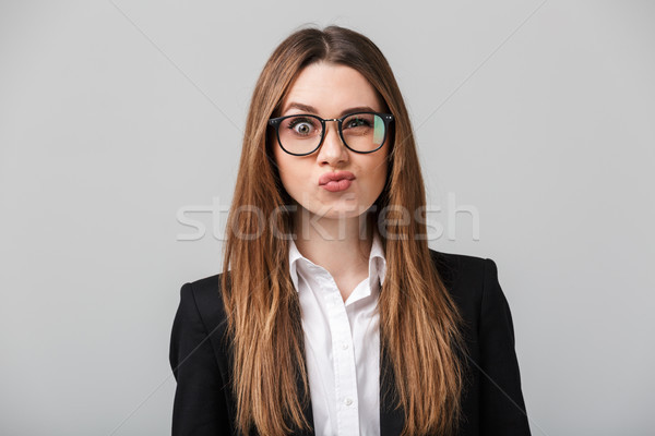 Foto stock: Funny · mujer · de · negocios · mirando · cámara · gafas · oficial