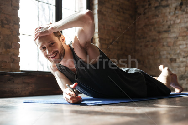 Stockfoto: Geconcentreerde · sterke · gymnasium · yoga