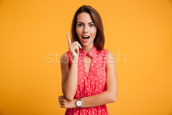 Foto stock: Retrato · encantador · mulher · jovem · vestido · vermelho · indicação