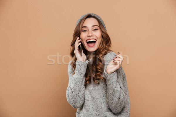 Stockfoto: Portret · mooie · lachend · brunette · vrouw · warm