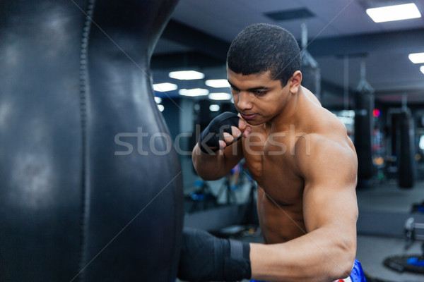 Boxer Training Fitnessstudio männlich Fitness Porträt Stock foto © deandrobot