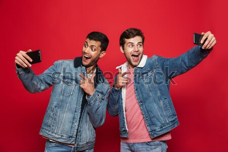 [[stock_photo]]: Heureux · punk · couple · argent · regarder