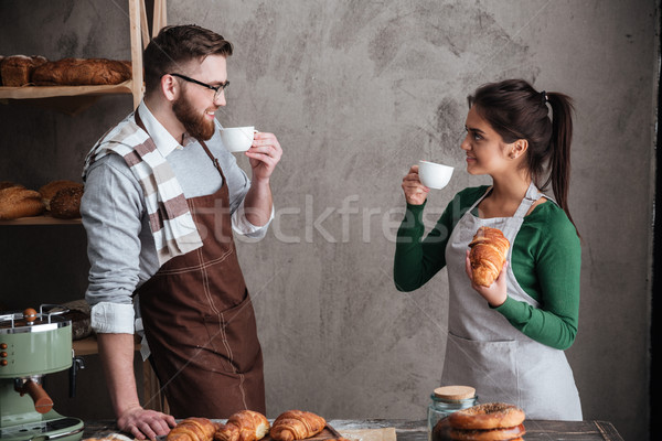 Felice amorevole Coppia bere caffè foto Foto d'archivio © deandrobot