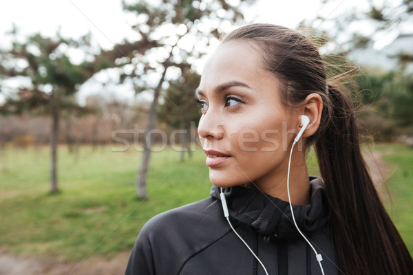 女士 吸引力 亞軍 衣服 耳機 商業照片 © deandrobot