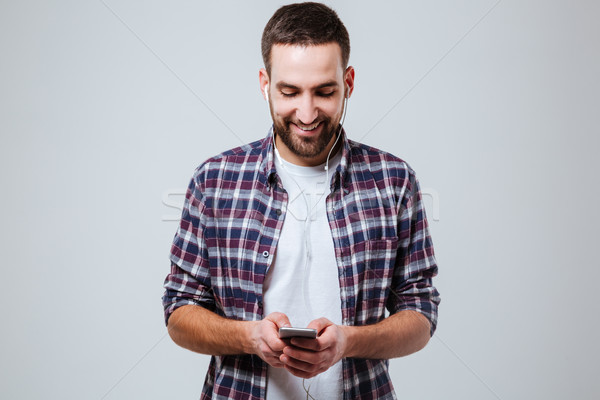 Foto stock: Barbudo · homem · camisas · sorridente · isolado