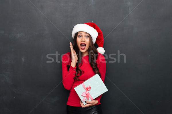 Stock fotó: Megrémült · barna · hajú · nő · piros · blúz · karácsony