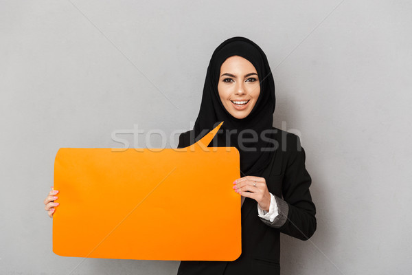 Stock foto: Porträt · muslim · lächelnde · Frau · 20s · schwarz · traditionellen