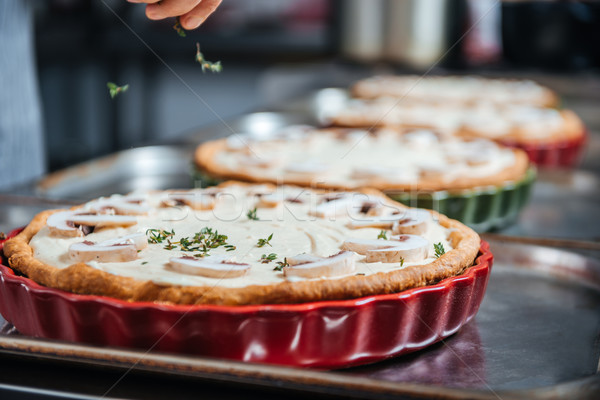 Savoureux tartes champignons cuit cuisine Photo stock © deandrobot