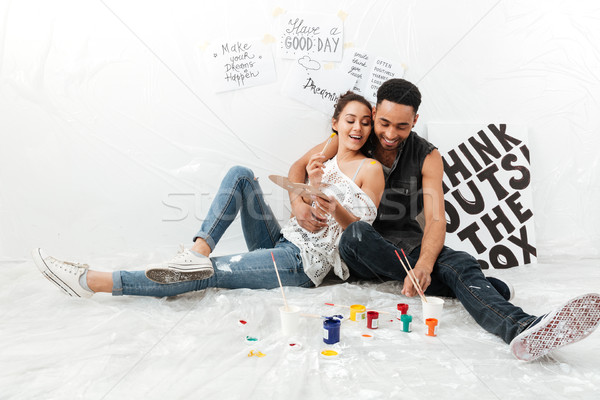 Foto stock: Feliz · jóvenes · amoroso · Pareja · sesión · piso