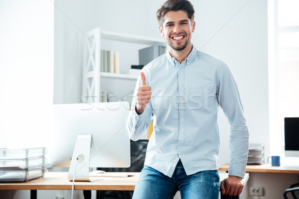 Foto stock: Alegre · jovem · empresário · escritório