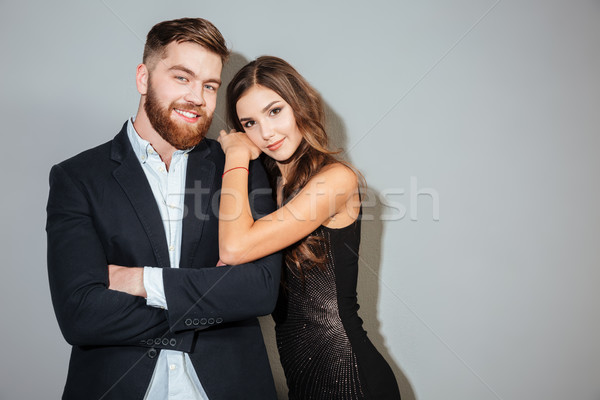 Foto stock: Sorridente · casal · formal · desgaste · olhando