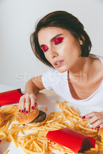 Stockfoto: Aantrekkelijk · jonge · vrouw · vergadering · tabel · fast · food