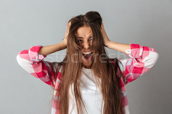 Stockfoto: Portret · jonge · vrouw · shirt · schreeuwen · geïsoleerd