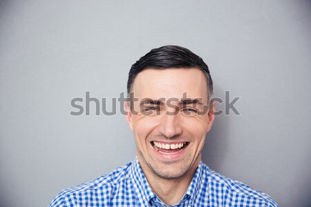 [[stock_photo]]: Agacé · homme · shirt · détendre · bit · travail · acharné