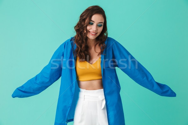 Foto stock: Retrato · jóvenes · mujer · atractiva · 20s · impermeable