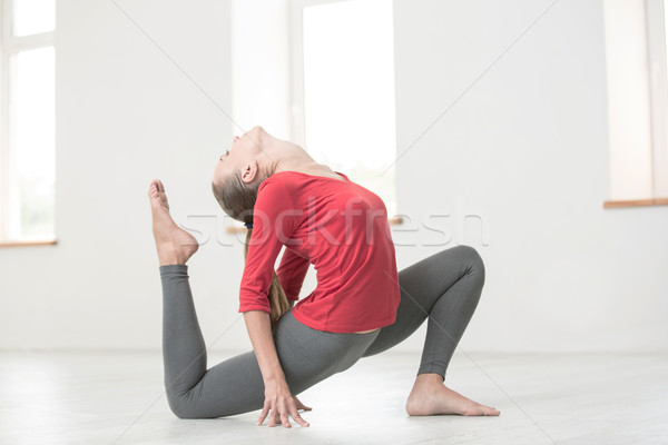 женщину портрет гибкий спорт тело Сток-фото © deandrobot