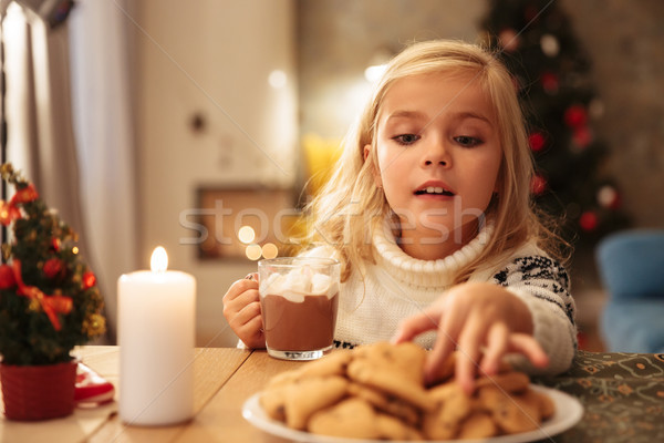 Közelkép fotó boldog kislány kötött pulóver Stock fotó © deandrobot