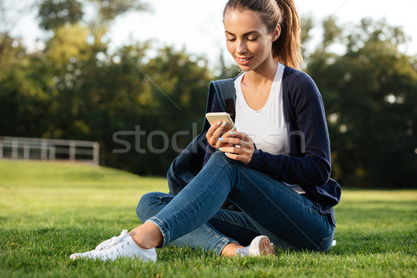 Foto stock: Retrato · feliz · sonriendo · estudiante · nina