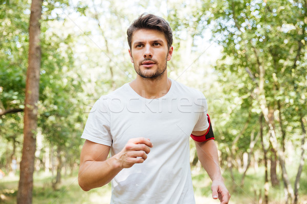 ストックフォト: 男 · 選手 · を実行して · 屋外 · 午前 · 濃縮された