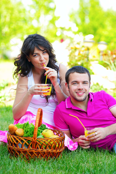 Feliz piquenique ao ar livre verão homem Foto stock © deandrobot