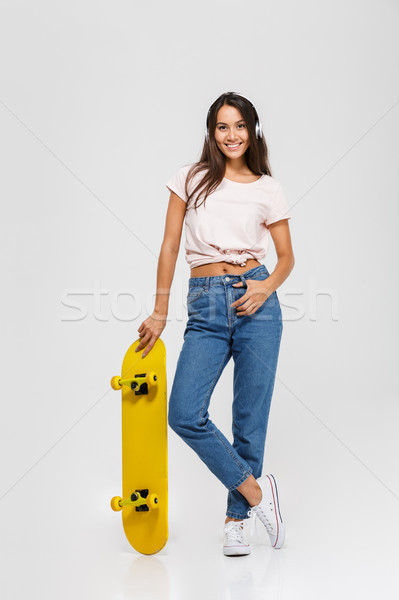 Foto stock: Retrato · bastante · sorridente · asiático · mulher