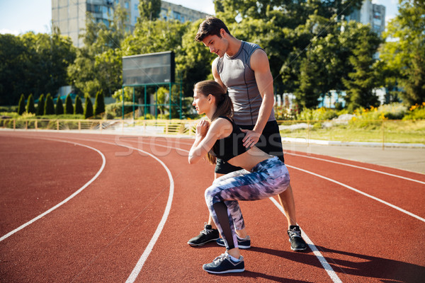 Foto stock: Casal · esportes · estádio · jovem · belo · menina