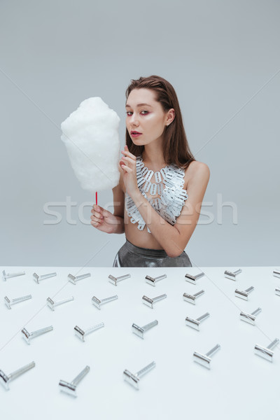 Frau halten Baumwolle candy Tabelle alten Stock foto © deandrobot