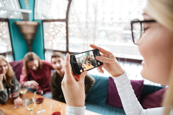 Stockfoto: Aantrekkelijk · vrienden · vergadering · cafe · foto