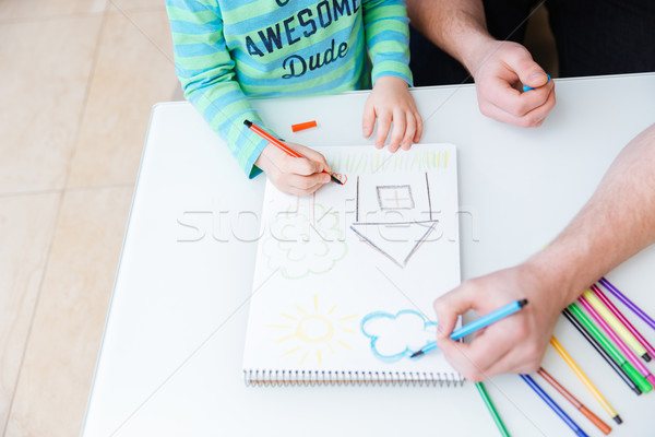 Foto stock: Manos · pequeño · hijo · padre · dibujo · colorido