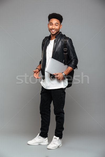 Foto stock: Retrato · sonriendo · jóvenes · África · hombre