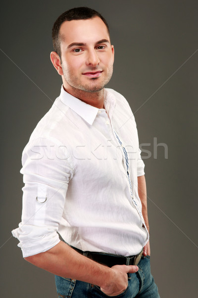 Porträt glücklich Mann Tuch grau Stock foto © deandrobot