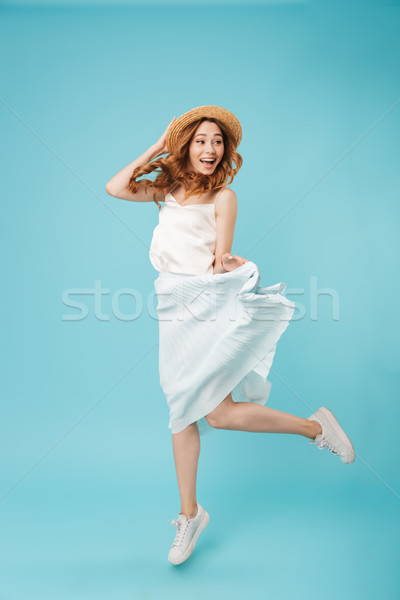 Gefühlvoll Frau springen isoliert Bild Stock foto © deandrobot