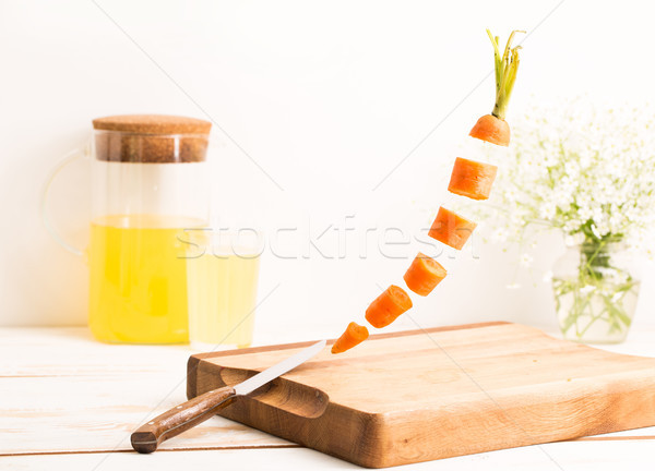 Foto stock: Todo · naranja · zanahoria · vuelo