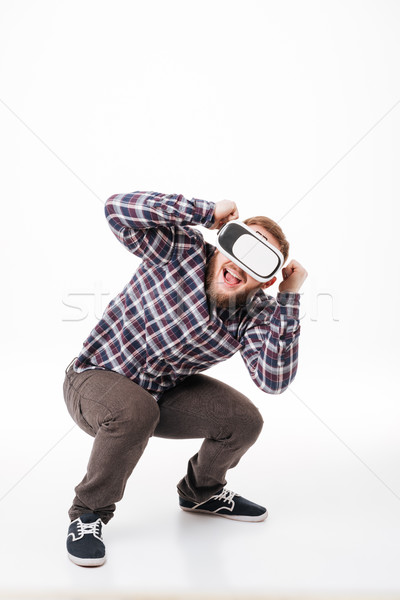 Imagen barbado hombre virtual realidad Foto stock © deandrobot
