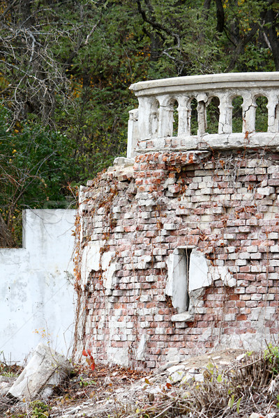 Broken wall Stock photo © DedMorozz
