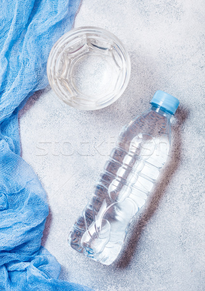 Botella agua mineral vidrio hielo azul Foto stock © DenisMArt