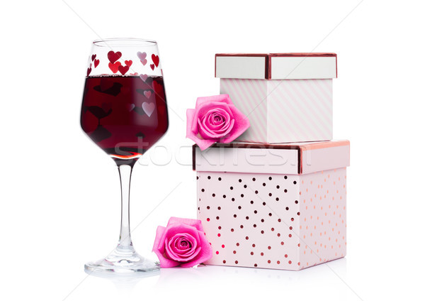 [[stock_photo]]: Verre · vin · rouge · coeur · rose · coffret · cadeau · rose