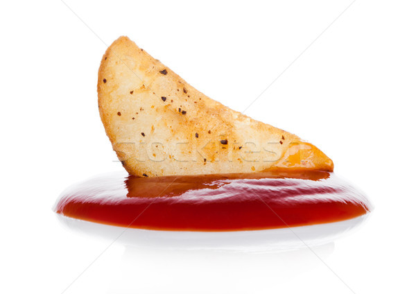 Főtt fűszeres krumpli falatozó ketchup makró Stock fotó © DenisMArt