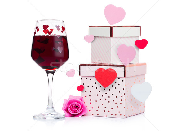 [[stock_photo]]: Verre · vin · rouge · coeur · rose · coffret · cadeau · rose