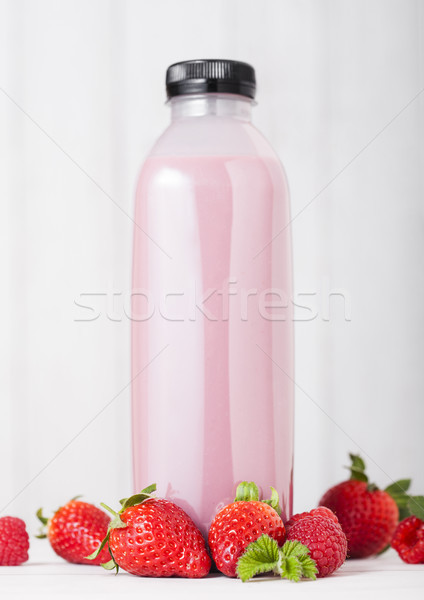 Foto stock: Plástico · botella · frescos · verano · bayas · zalamero