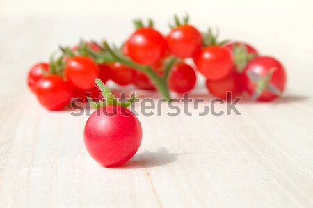 Colorido tomates tabela foto pormenor saúde Foto stock © Dermot68