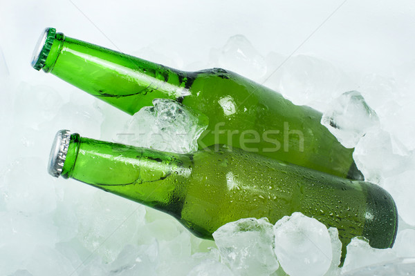 ストックフォト: 緑 · ボトル · ビール · アイスキューブ · 氷 · バー