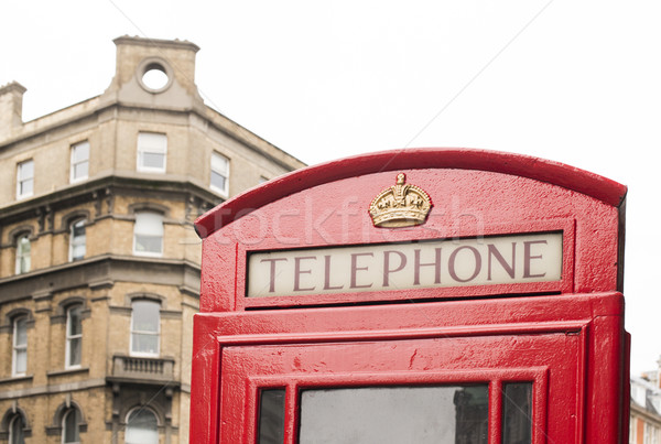 Roşu telefon Londra epocă stradă cutie Imagine de stoc © deyangeorgiev