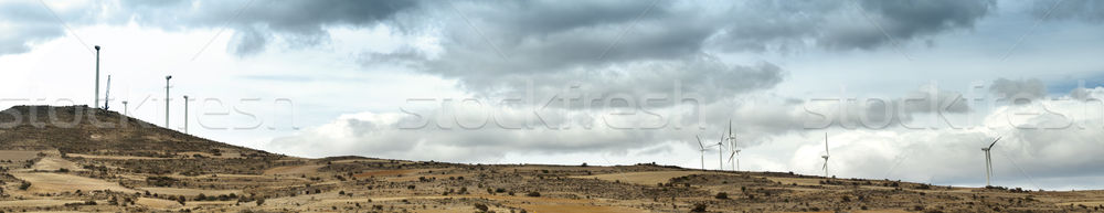 Instalare turbine eoliene panoramă panoramic imagine cer Imagine de stoc © deyangeorgiev