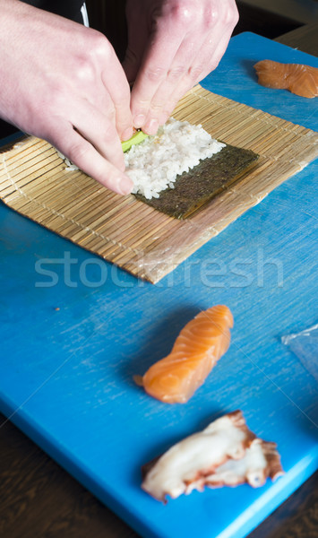 Sushi bar Restaurant Tabelle rot schwarz Stock foto © deyangeorgiev
