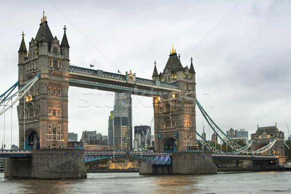 Londres Tower Bridge coucher du soleil différent couleurs [[stock_photo]] © deyangeorgiev