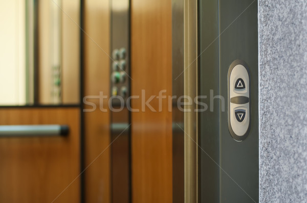 Offenen Tür Aufzug Innenraum modernen öffnen Lift Stock foto © deyangeorgiev