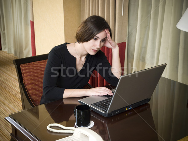 Stock foto: Geschäftsreise · arbeiten · spät · Enttäuschung · Geschäftsfrau · Nacht