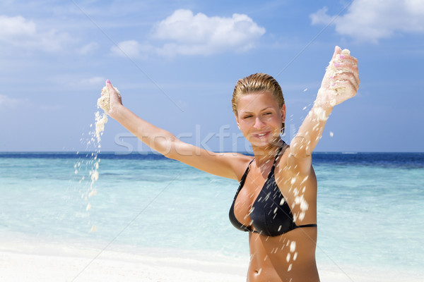 Сток-фото: тропический · пляж · женщину · играет · песок · копия · пространства · пляж