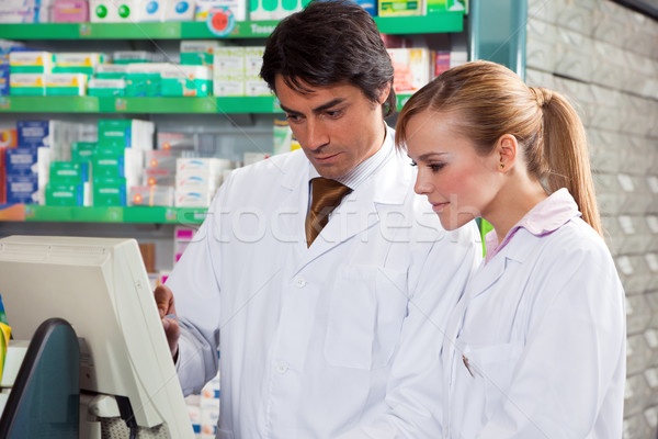 Farmacia ritratto due guardando uomo Foto d'archivio © diego_cervo